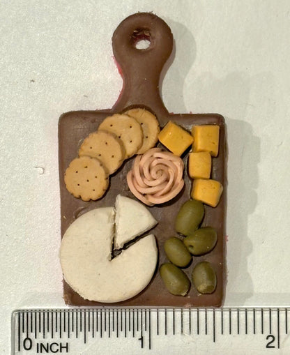 Simple Charcuterie Board Magnet